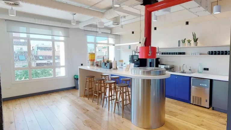 ww-eloy-5-1720607731E6xn6-desktop