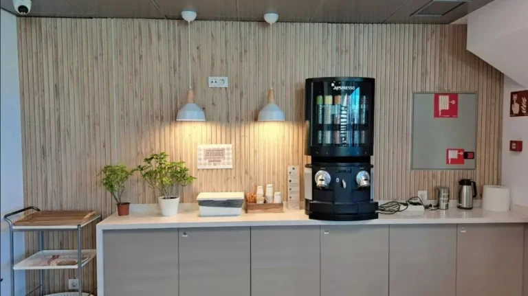 area-cafe-office-coworking-diagonal-barcelona