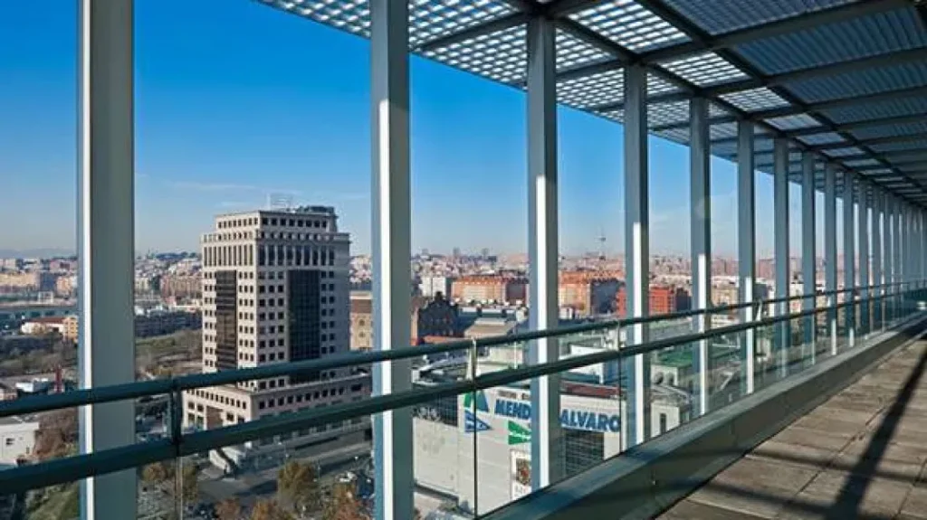 Oficinas para startups Torre Mendez alvaro, cerca de Atocha, en Madrid